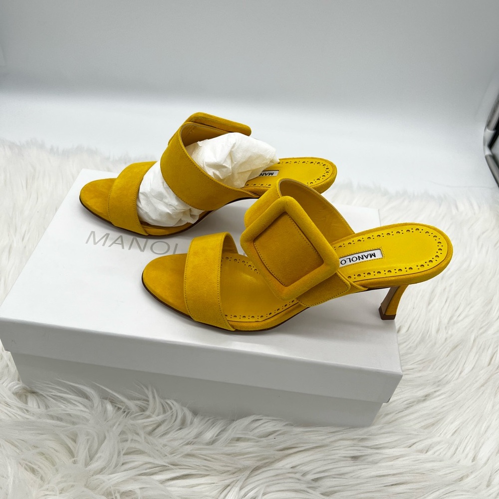 Manolo Blahnik | Gable Suede Buckle Mules - Picture 7 of 15